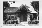 702 EMERSON, a Bungalow house, built in Madison, Wisconsin in 1927.