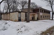 3320 W WREN AVE, a Contemporary school – elem/middle/jr high/high, built in Milwaukee, Wisconsin in 1964.
