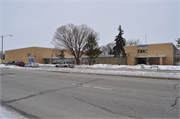 8400 W BURLEIGH ST, a Contemporary school – elem/middle/jr high/high, built in Milwaukee, Wisconsin in 1956.