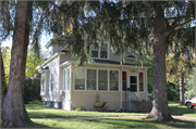 609 N MONTANA AVE 609 N MONTANA AVE, a Front Gabled house, built in New Richmond, Wisconsin in 1920.