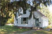 310 PARK AVE, a Queen Anne house, built in New Richmond, Wisconsin in 1910.