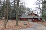 5805 WINNEQUAH RD, a Craftsman house, built in Monona, Wisconsin in 1911.