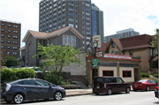 1724 N FARWELL, a Commercial Vernacular restaurant, built in Milwaukee, Wisconsin in 1932.