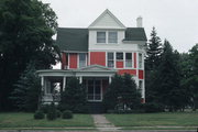 506 N CENTER AVE, a Queen Anne house, built in Merrill, Wisconsin in 1885.