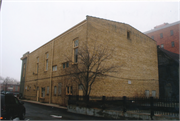 1428 N FARWELL, a Neoclassical/Beaux Arts large retail building, built in Milwaukee, Wisconsin in 1913.