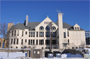 2418 N MARYLAND AVE, a Queen Anne elementary, middle, jr.high, or high, built in Milwaukee, Wisconsin in 1886.