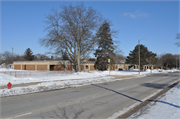 5131 N GREEN BAY AVE, a Contemporary elementary, middle, jr.high, or high, built in Milwaukee, Wisconsin in 1971.