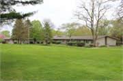 2350 CHALET GARDENS RD, a Contemporary apartment/condominium, built in Fitchburg, Wisconsin in 1962.