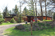 5335 WHALEN RD, a Contemporary house, built in Fitchburg, Wisconsin in 1965.