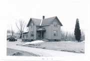 18395 W NATIONAL AVE, a Queen Anne house, built in New Berlin, Wisconsin in .