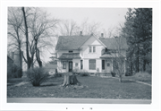 S71 W13382 WOODS RD, a Queen Anne house, built in Muskego, Wisconsin in 1858.