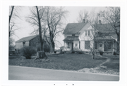 S71 W13382 WOODS RD, a Queen Anne house, built in Muskego, Wisconsin in 1858.