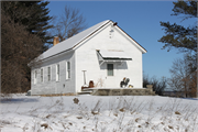 W9580 STATE HIGHWAY 21, a Front Gabled elementary, middle, jr.high, or high, built in Wautoma, Wisconsin in 1850.