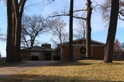 5107 TONYAWATHA TRL, a Ranch house, built in Monona, Wisconsin in 1965.