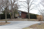 1420-1422 S RIVER RD, a Contemporary duplex, built in New Berlin, Wisconsin in 1973.