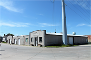 200 Mather St, a Twentieth Century Commercial garage (residential), built in Green Bay, Wisconsin in 1930.