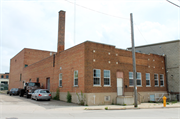 240 W DIVISION ST, a Astylistic Utilitarian Building dairy processing facility, built in Fond du Lac, Wisconsin in 1924.