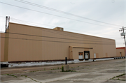 801 Cedar St, a Astylistic Utilitarian Building warehouse, built in Green Bay, Wisconsin in 1916.