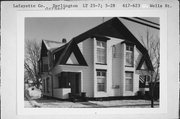 617-623 WELLS ST, a Dutch Colonial Revival duplex, built in Darlington, Wisconsin in .