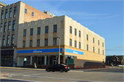 1000 W HISTORIC MITCHELL ST (AKA 1000-1006 W HISTORIC MITCHELL ST), a Art/Streamline Moderne large retail building, built in Milwaukee, Wisconsin in 1939.
