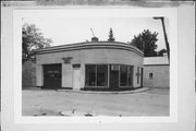 224 W WATER, a Art/Streamline Moderne gas station/service station, built in Shullsburg, Wisconsin in 1940.