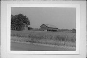 COUNTY HIGHWAY FF .5 MI FROM CORNING RD, a Astylistic Utilitarian Building barn, built in Corning, Wisconsin in .