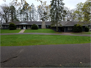 7319N Kroehler Lane, a Prairie School resort/camp building, built in Hayward, Wisconsin in 1947.