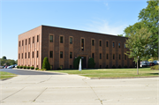2363 S 102nd St 2363 S 102nd St, a Contemporary large office building, built in West Allis, Wisconsin in 1979.