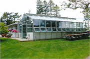 915 Memorial Drive, a NA (unknown or not a building) greenhouse/nursery, built in Manitowoc, Wisconsin in 1950.