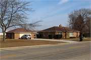 1335 S GREEN BAY RD 1335 S GREEN BAY RD, a Ranch house, built in Racine, Wisconsin in 1965.