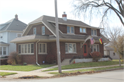 2060 ST CLAIR ST, a Bungalow house, built in Racine, Wisconsin in 1925.