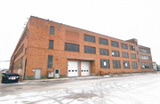 1702 13th St, a Astylistic Utilitarian Building industrial bldg/manufacturing facility, built in Two Rivers, Wisconsin in 1949.