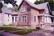 424 2ND ST, a Queen Anne house, built in Menasha, Wisconsin in 1894.