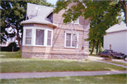 424 2ND ST, a Queen Anne house, built in Menasha, Wisconsin in 1894.