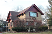 6737 MAPLE TERR 6737 MAPLE TERR, a Arts and Crafts house, built in Wauwatosa, Wisconsin in 1917.