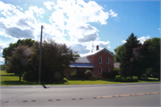 N635 STATE HIGHWAY 35, a Gabled Ell house, built in Shelby, Wisconsin in 1900.