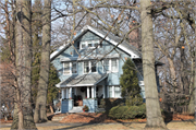 6514 W WELLS ST, a Front Gabled house, built in Wauwatosa, Wisconsin in 1918.