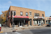 9126 & 9128 W NORTH AVE, a Twentieth Century Commercial retail building, built in Wauwatosa, Wisconsin in 1941.