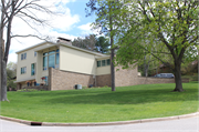 1025 EVEREST BLVD, a International Style house, built in Wausau, Wisconsin in 1957.