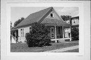 113 WASHINGTON AVE 113 WASHINGTON AVE, a Front Gabled house, built in Tomahawk, Wisconsin in .