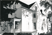 507 S 5TH AVE, a Queen Anne house, built in La Crosse, Wisconsin in .