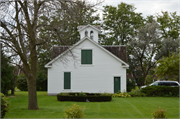 506 E PIONEER RD, a Italianate garage, built in Fond du Lac, Wisconsin in 1980.