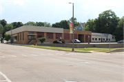 320 E MILWAUKEE ST, a Art/Streamline Moderne large retail building, built in Janesville, Wisconsin in 1952.