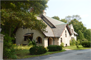 3288 N Lake Dr, a English Revival Styles Domestic - outbuilding, built in Milwaukee, Wisconsin in 1913.