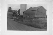 COUNTY LINE RD, 1/10 MI. E OF KINGS RD, a Astylistic Utilitarian Building Agricultural - outbuilding, built in Maple Grove, Wisconsin in .