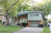 3279	N. Knoll Terrace, a Ranch house, built in Wauwatosa, Wisconsin in 1956.