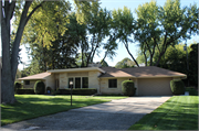3131 N. Menomonee River Parkway 3131 N. Menomonee River Parkway, a Ranch house, built in Wauwatosa, Wisconsin in 1959.