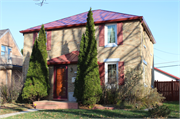 1633 S 17TH ST, a Two Story Cube house, built in Sheboygan, Wisconsin in 1938.