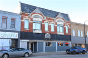 309 S PEARL ST, a Queen Anne retail building, built in New London, Wisconsin in 1908.