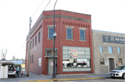 200 W NORTH WATER ST, a Commercial Vernacular tavern/bar, built in New London, Wisconsin in .